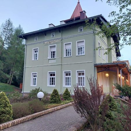 Szwajcarka Willa Z Sauna I Jacuzzi Kudowa-Zdroj Bagian luar foto